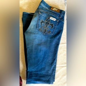 🌞Free People🌞Fleur-De-Lis Jeans